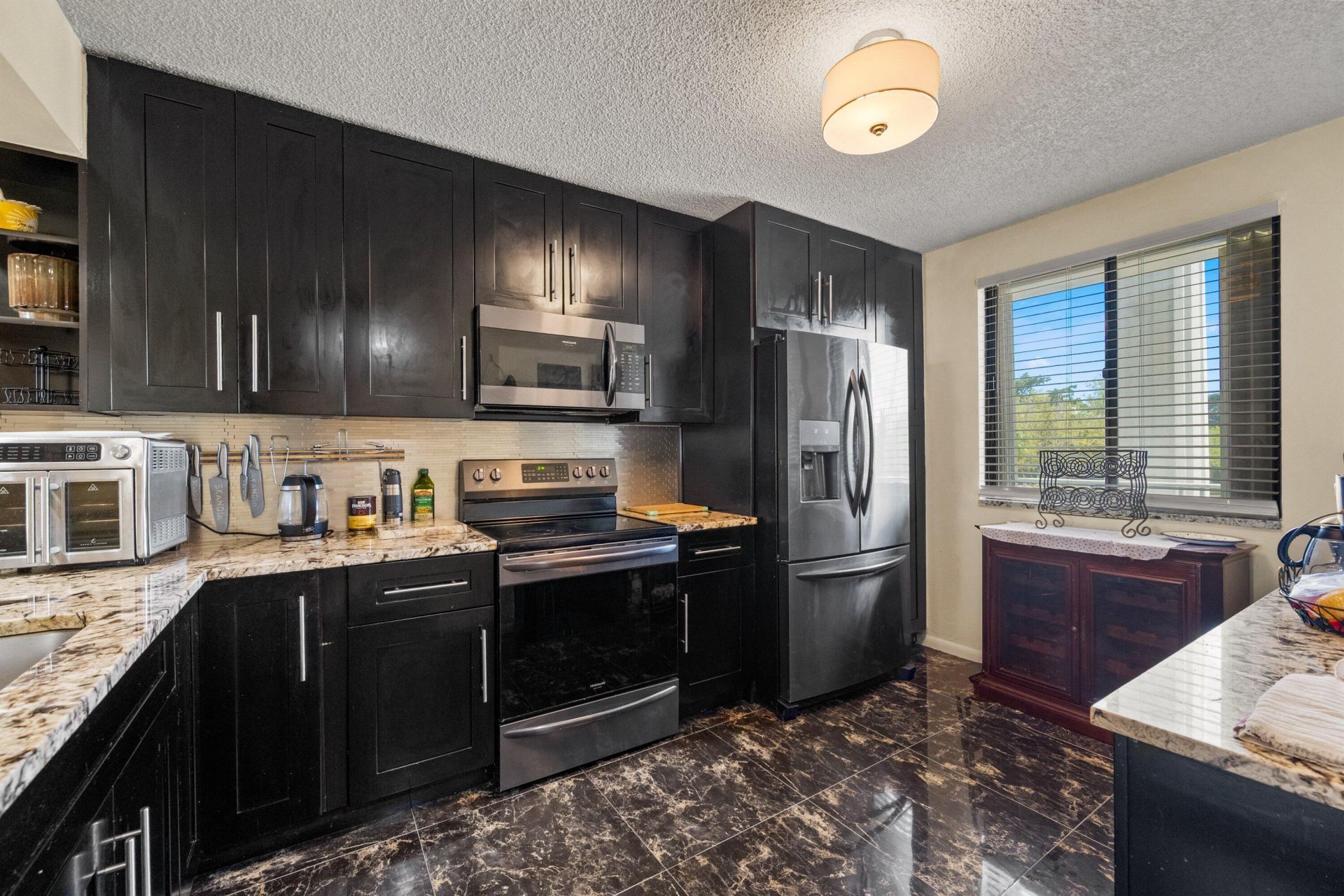 2741 Village Boulevard, Unit 303, West Palm Beach, FL 33409 Photo