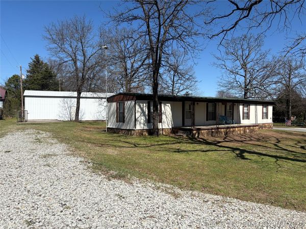 417 Pine Road , Eufaula, OK 74432