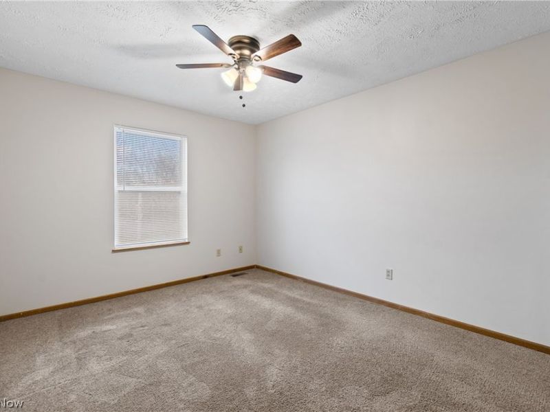 103 W Crosier Street, Akron, OH 44311 Photo 17