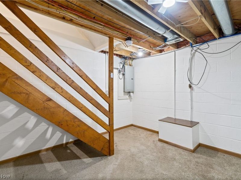 103 W Crosier Street, Akron, OH 44311 Photo 22