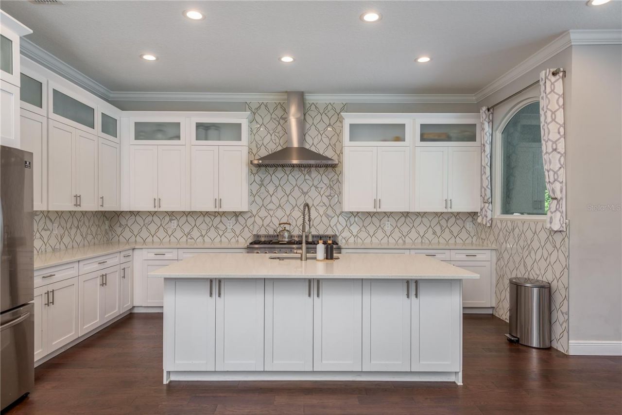 4010 Executive Drive, Palm Harbor, FL 34685 Photo