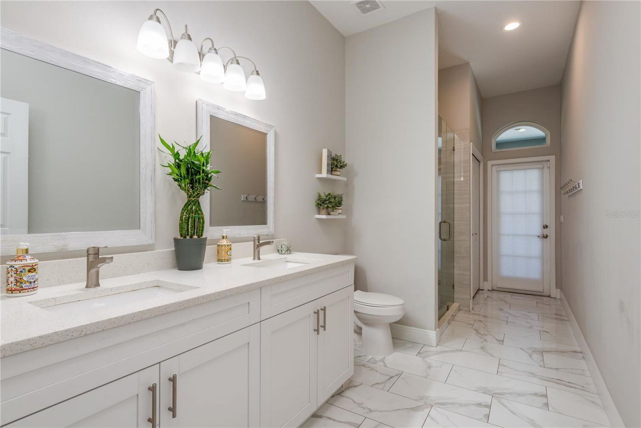 4010 Executive Drive, Palm Harbor, FL 34685 Photo