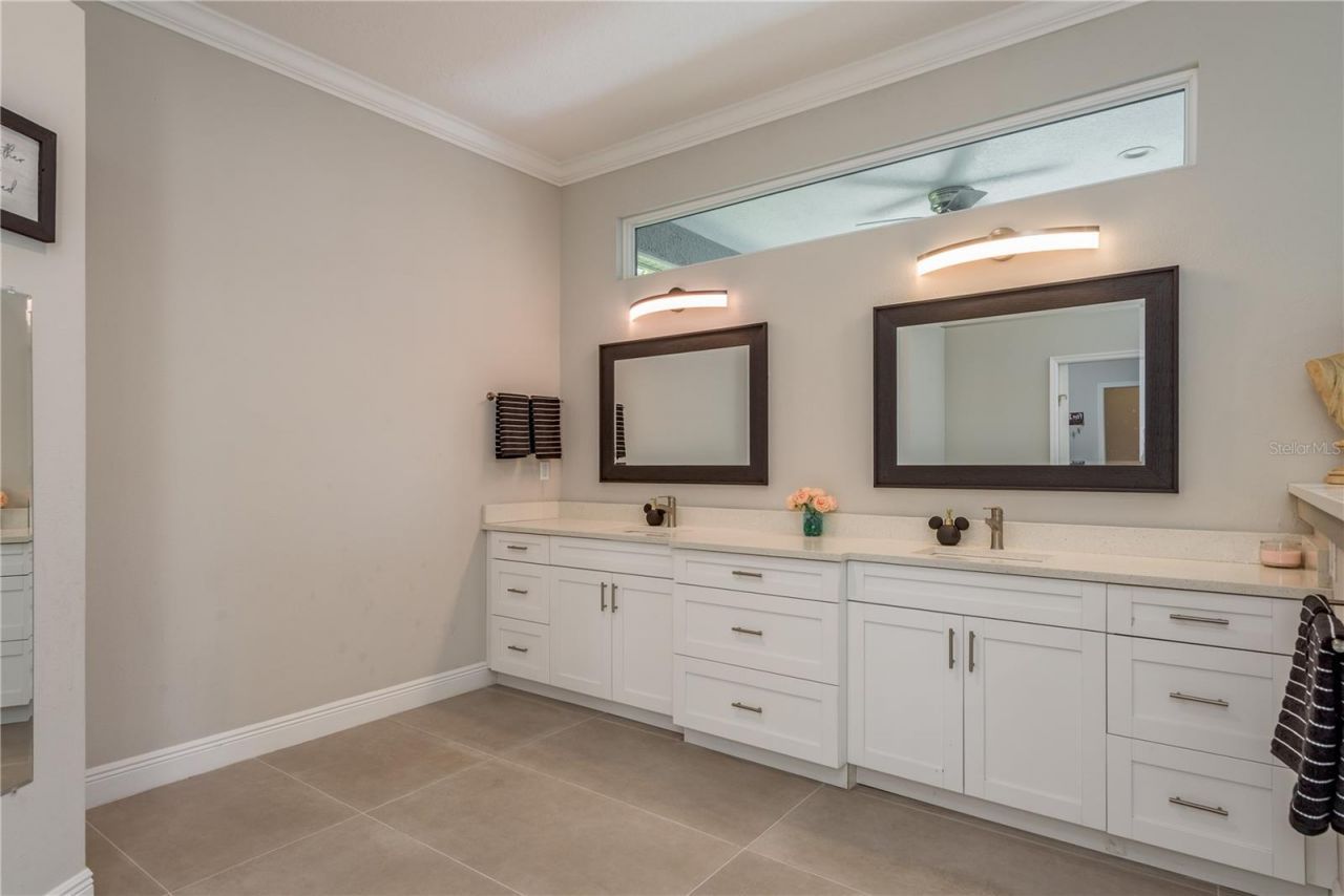 4010 Executive Drive, Palm Harbor, FL 34685 Photo