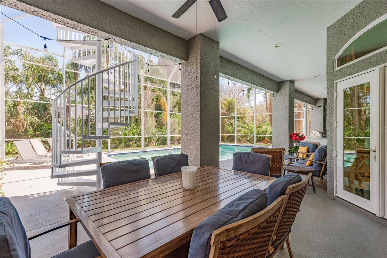 4010 Executive Drive, Palm Harbor, FL 34685 Photo