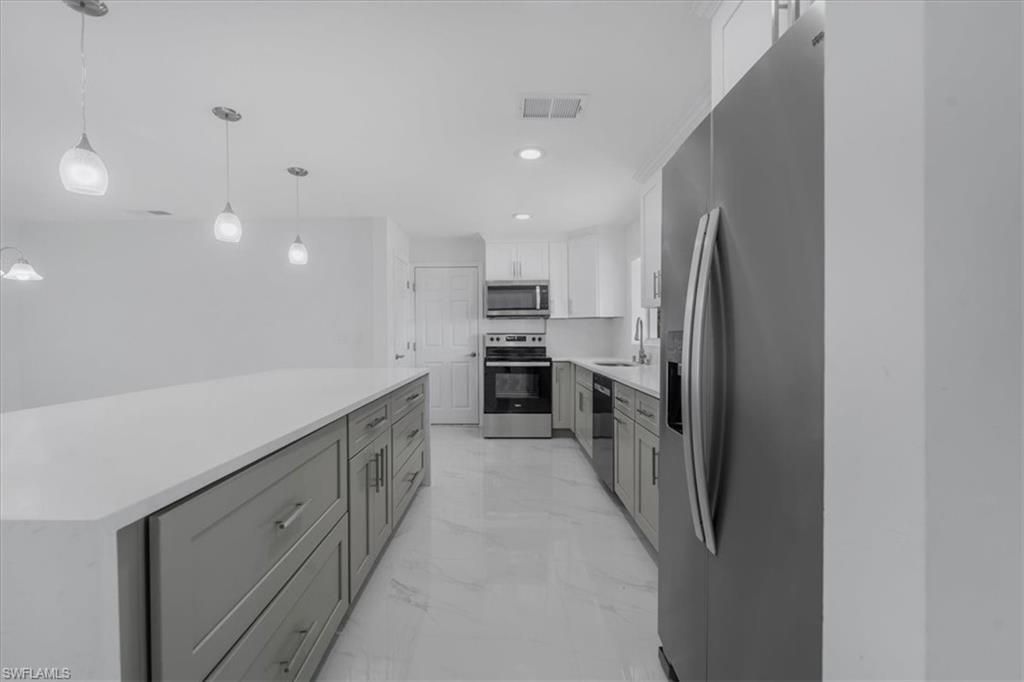 105 SE 45th Ter , Cape Coral, FL 33904 Photo