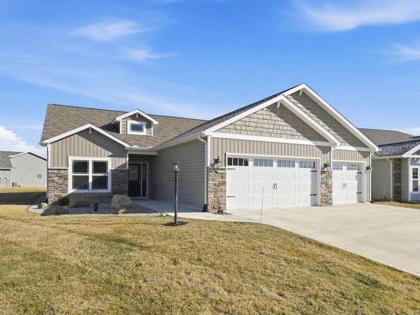 3050 E Rocky Way, Winona Lake, IN 46590