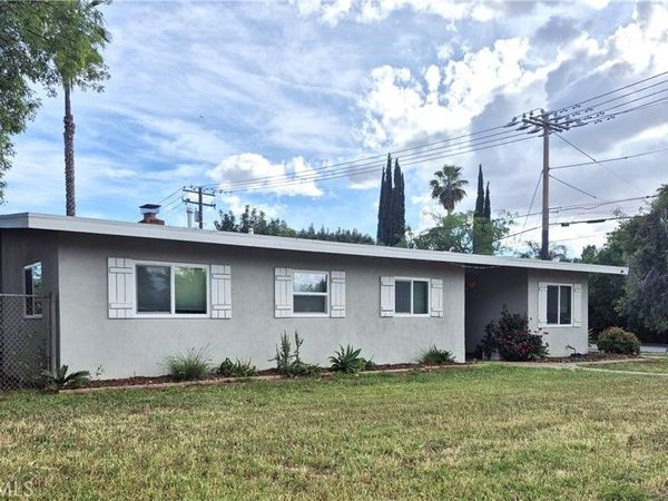 217 E Avenue L, Calimesa, CA 92320