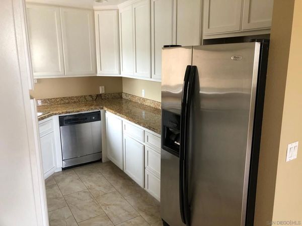 7280 Hyatt St, Unit 3, San Diego, CA 92111