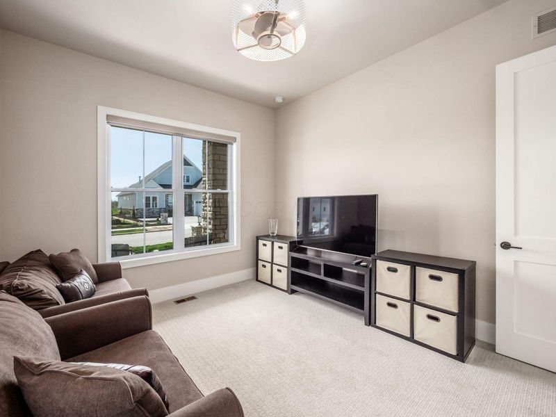 7026 Claymore Drive , Dublin, OH 43017 Photo 4