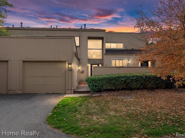 7356 Balsam Court, West Bloomfield Twp, MI 48322