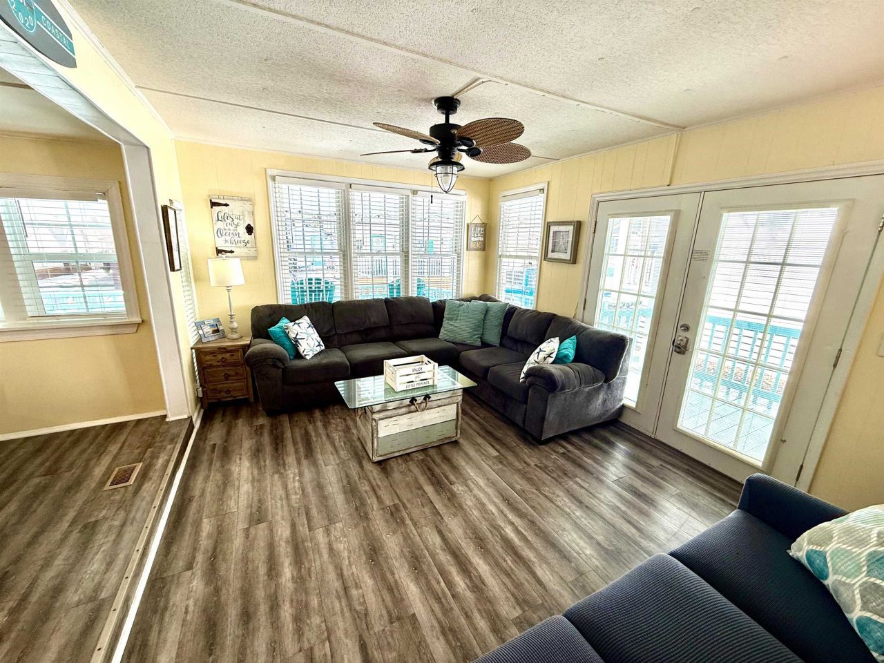 6001-1266a South Kings Hwy. Photo 13