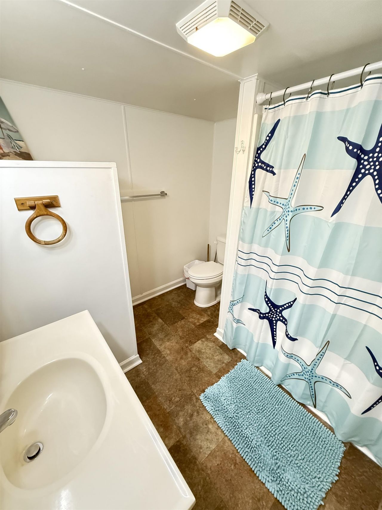 6001-1266a South Kings Hwy. Photo 26