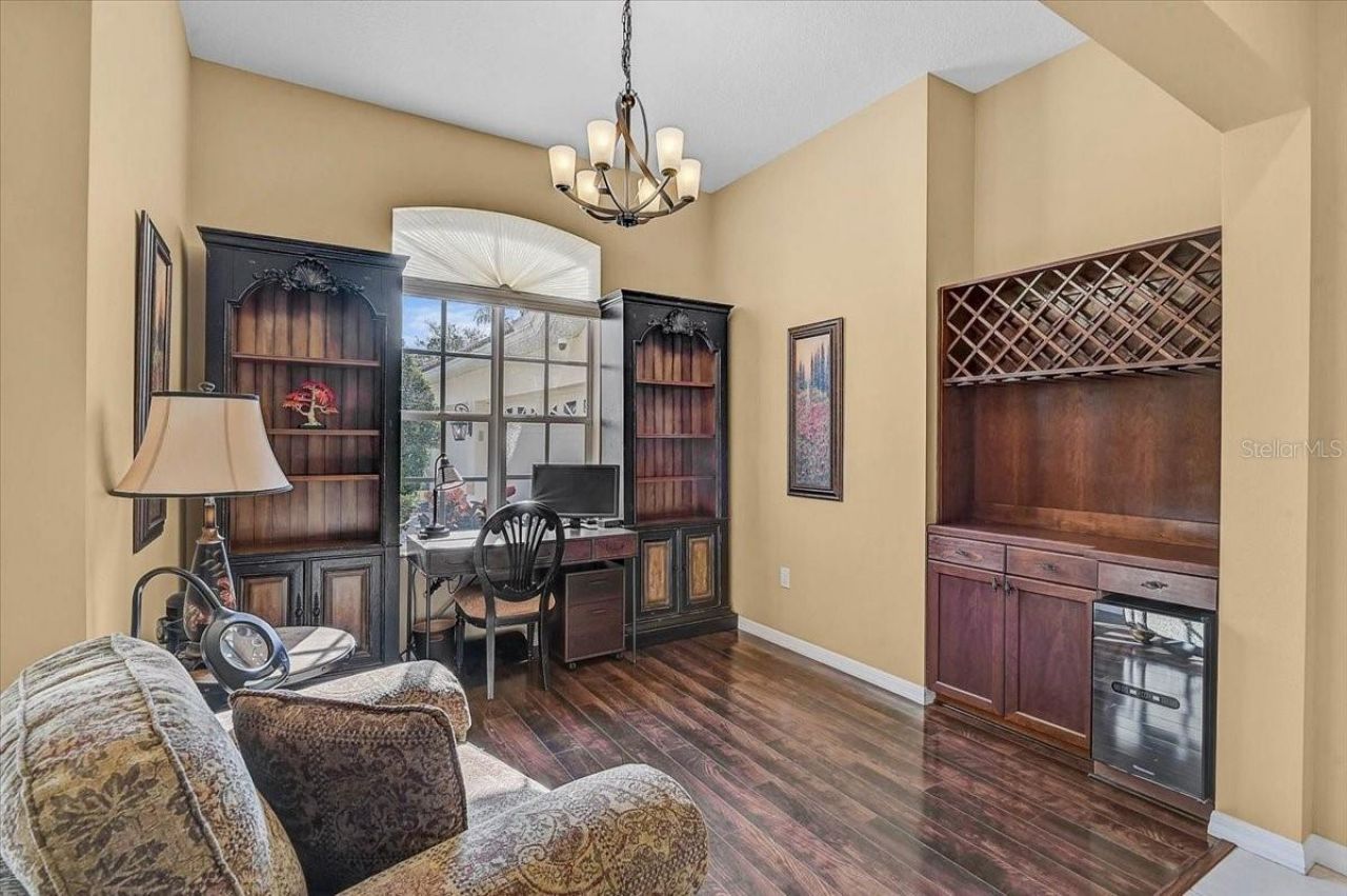 4422 Mcintosh Lake Avenue , Sarasota, FL 34233 Photo