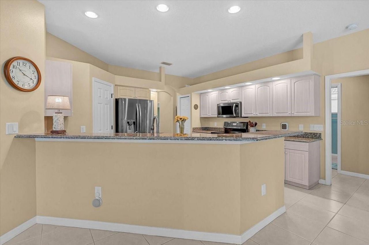 4422 Mcintosh Lake Avenue , Sarasota, FL 34233 Photo