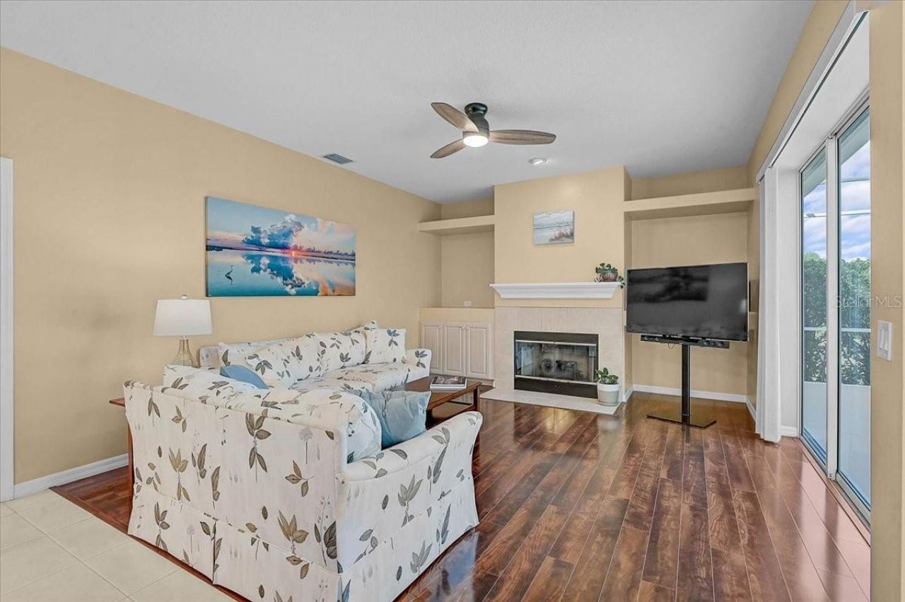 4422 Mcintosh Lake Avenue , Sarasota, FL 34233 Photo