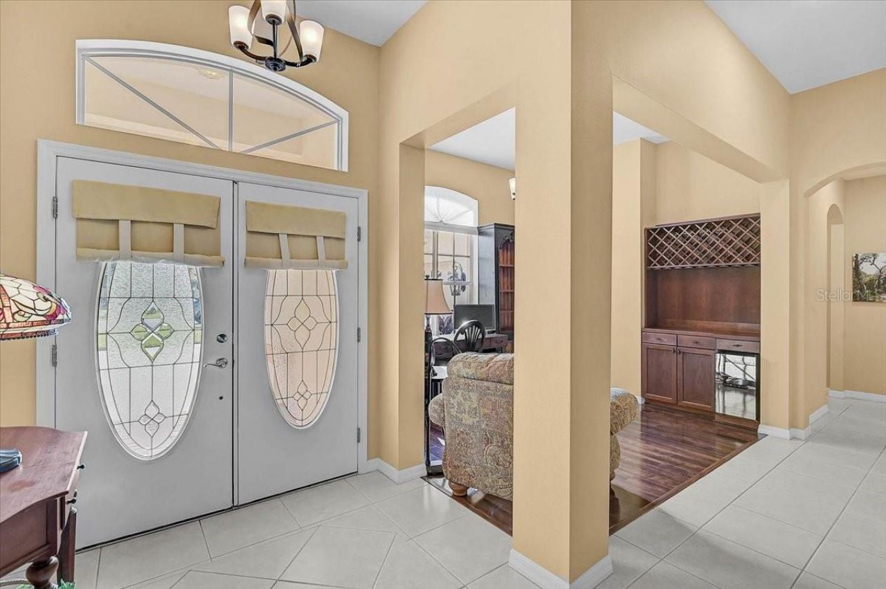 4422 Mcintosh Lake Avenue , Sarasota, FL 34233 Photo