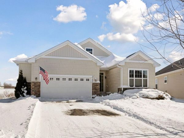 3749 Terra Vista Path, Chaska, MN 55318