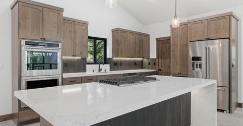 2113 Mandan Street, South Lake Tahoe, CA 96150 Photo