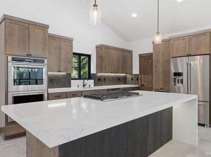 2113 Mandan Street, South Lake Tahoe, CA 96150 Photo