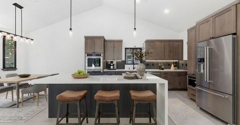 2113 Mandan Street, South Lake Tahoe, CA 96150 Photo