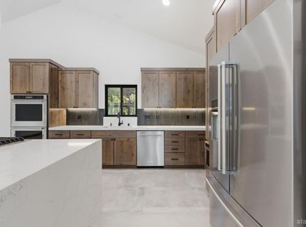2113 Mandan Street, South Lake Tahoe, CA 96150 Photo