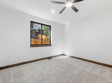 2113 Mandan Street, South Lake Tahoe, CA 96150 Photo