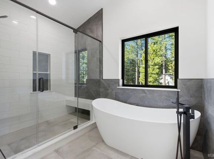 2113 Mandan Street, South Lake Tahoe, CA 96150 Photo