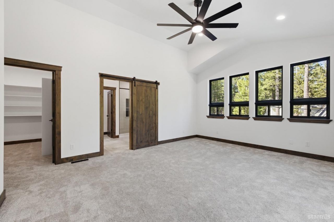 2113 Mandan Street, South Lake Tahoe, CA 96150 Photo