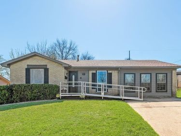 4120 Happy Canyon Drive, Dallas, TX 75241