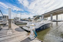 33 Lockwood Drive photo 4