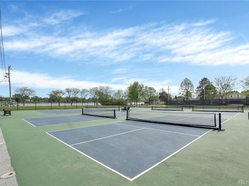 2571 W Choctaw Drive, London, OH 43140 Photo 33