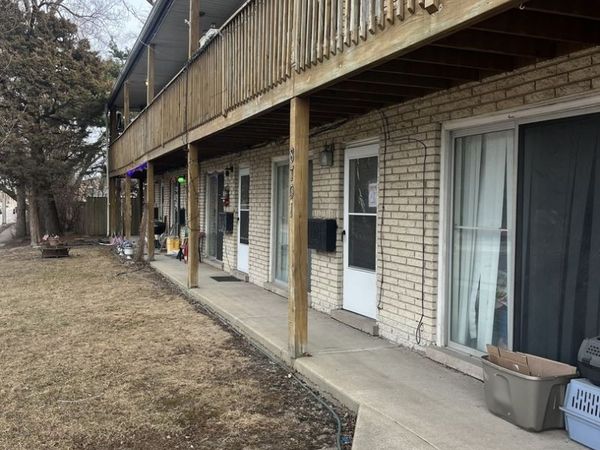 8701 S 84th Court , Unit 5, Hickory Hills, IL 60457