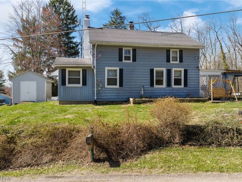 10221 Johnsford Road SW, Beach City, OH 44608 Photo 1