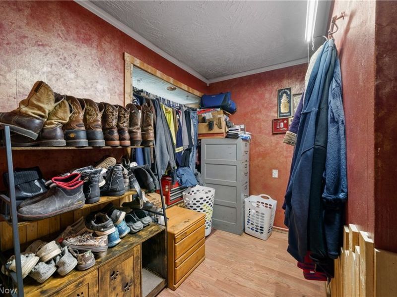 10221 Johnsford Road SW, Beach City, OH 44608 Photo 16