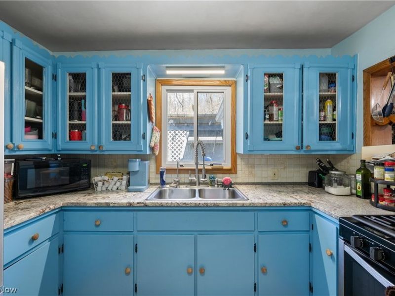 10221 Johnsford Road SW, Beach City, OH 44608 Photo 8