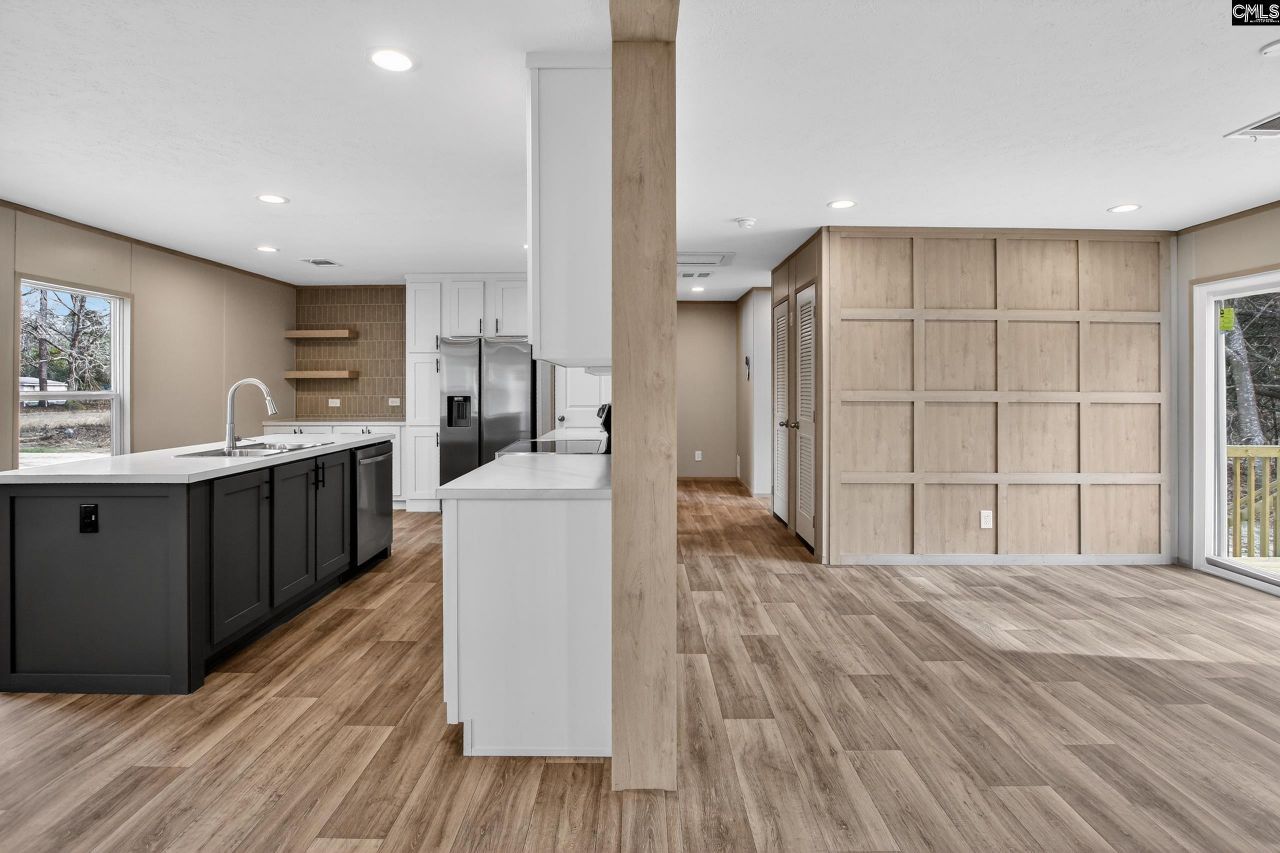 1641 Catalina Blvd  Photo 23