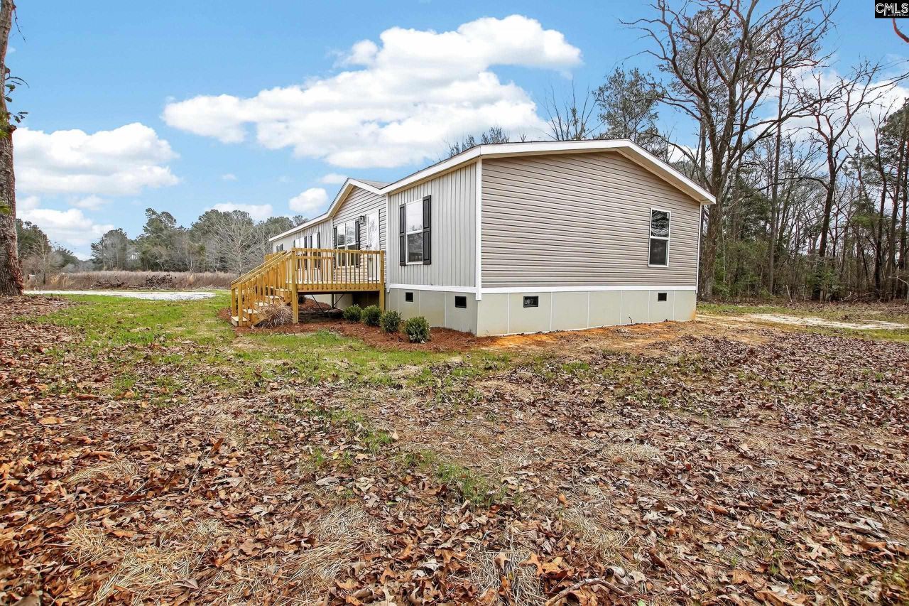 1641 Catalina Blvd  Photo 4