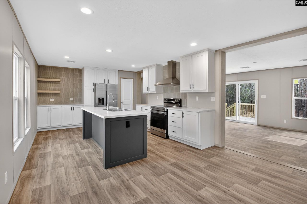 1641 Catalina Blvd  Photo 9