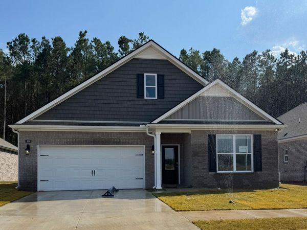 38 Spirit Dance Drive, Byhalia, MS 38611