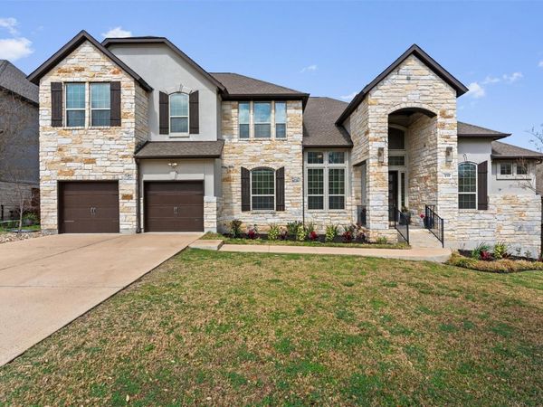 438 Brentwood DR, Austin, TX 78737