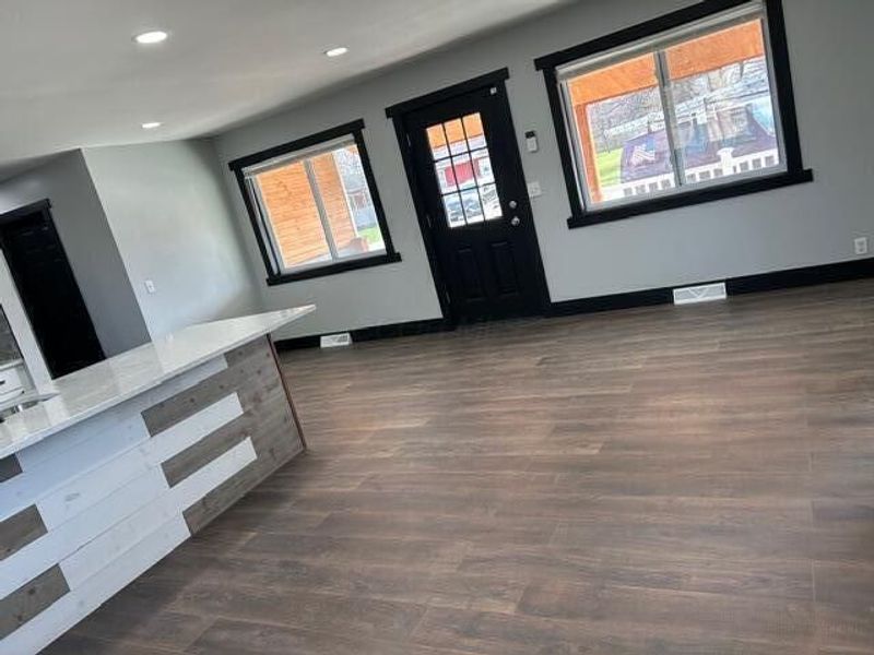 2366 E Howard Road, Obetz, OH 43207 Photo 6