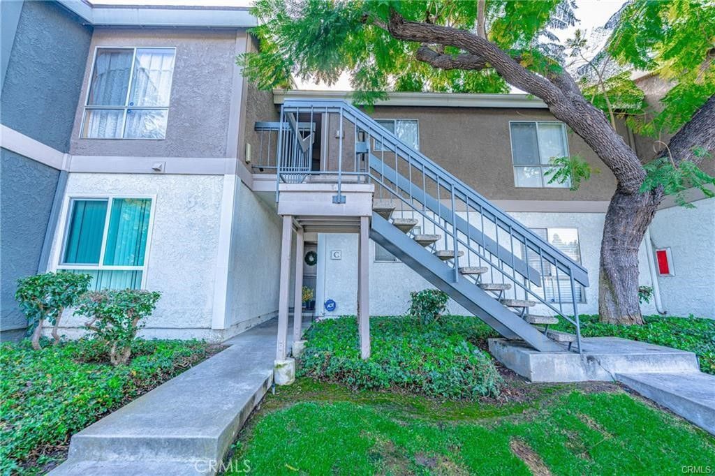 2845 S Fairview Street, Unit D, Santa Ana, CA 92704 Main Photo