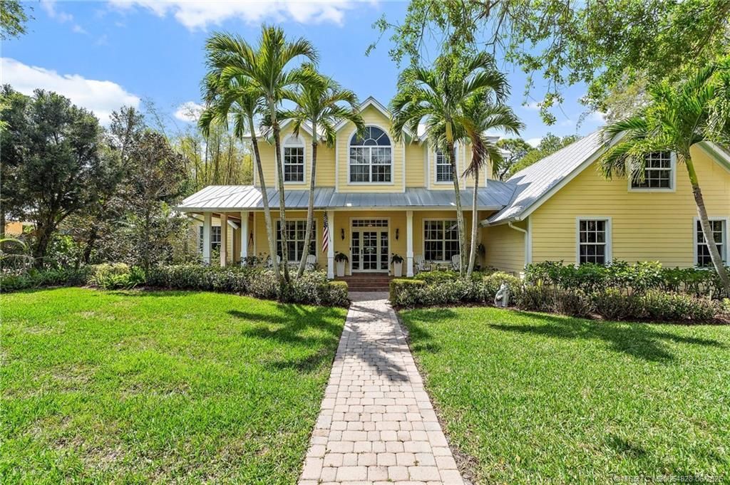 540 SE Saint Lucie Boulevard, Stuart, FL 34996 Photo