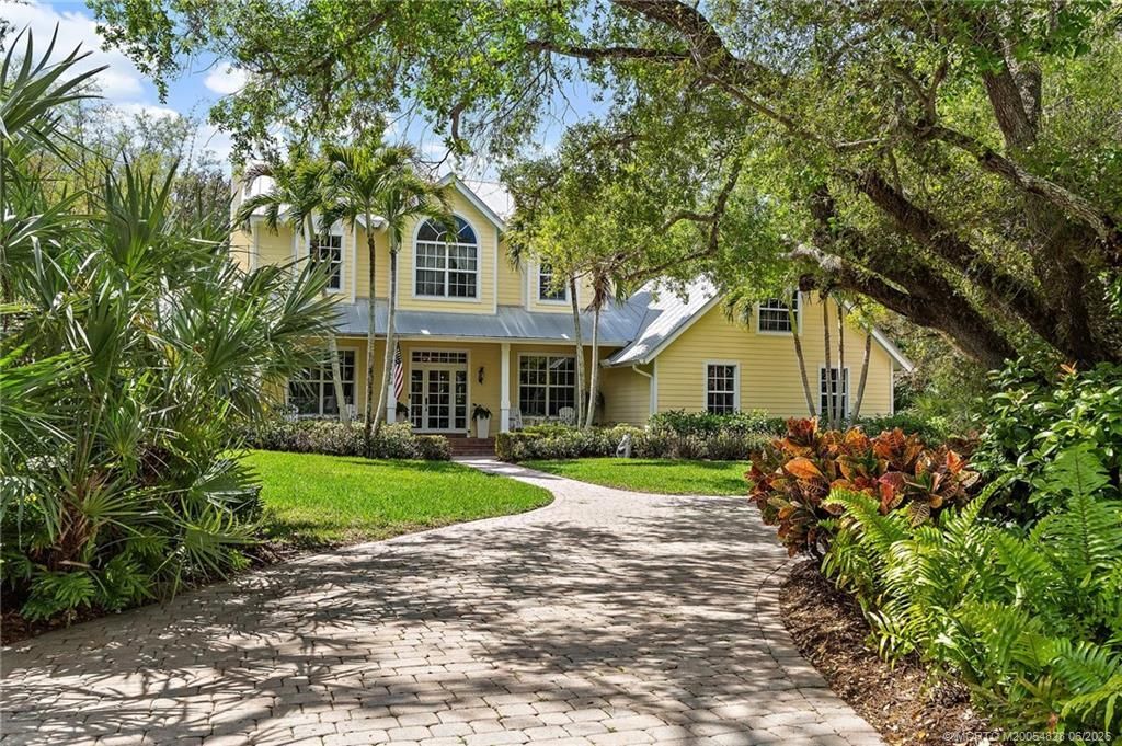 540 SE Saint Lucie Boulevard, Stuart, FL 34996 Photo