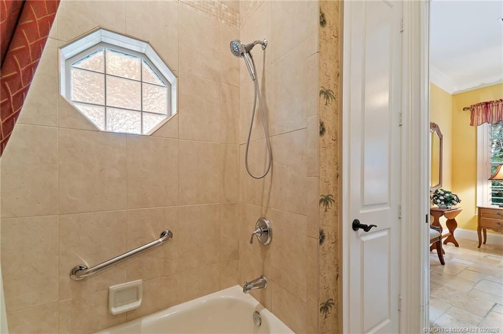 540 SE Saint Lucie Boulevard, Stuart, FL 34996 Photo