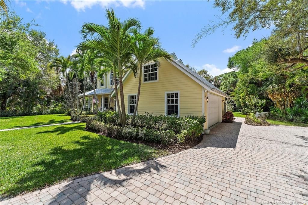 540 SE Saint Lucie Boulevard, Stuart, FL 34996 Photo