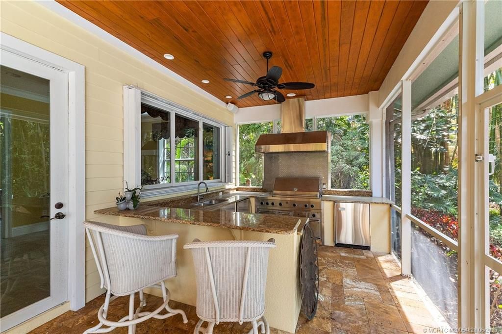 540 SE Saint Lucie Boulevard, Stuart, FL 34996 Photo