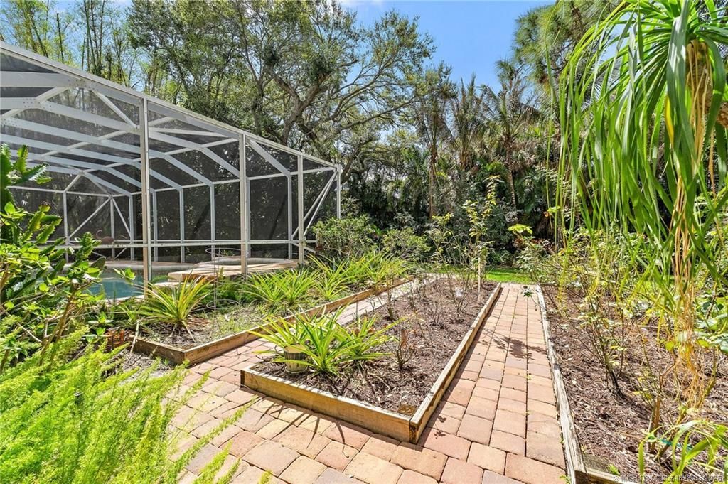 540 SE Saint Lucie Boulevard, Stuart, FL 34996 Photo