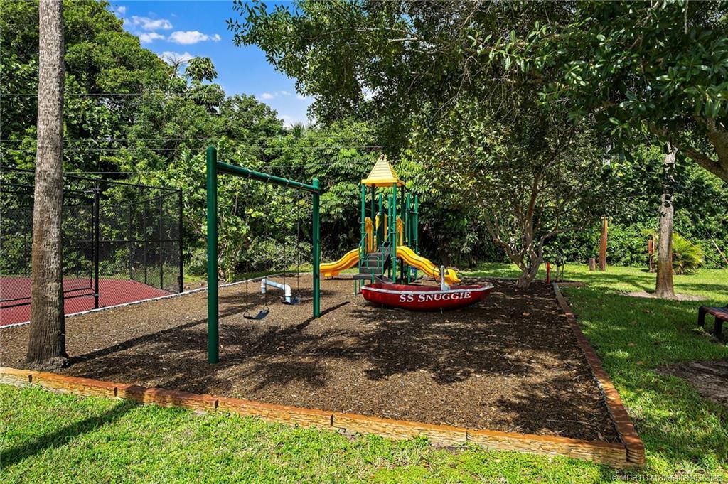 540 SE Saint Lucie Boulevard, Stuart, FL 34996 Photo