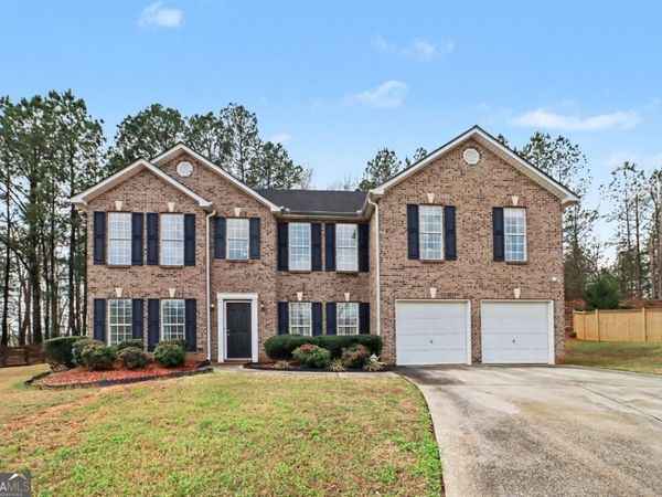 5769 Fairington Farms Court, Lithonia, GA 30038